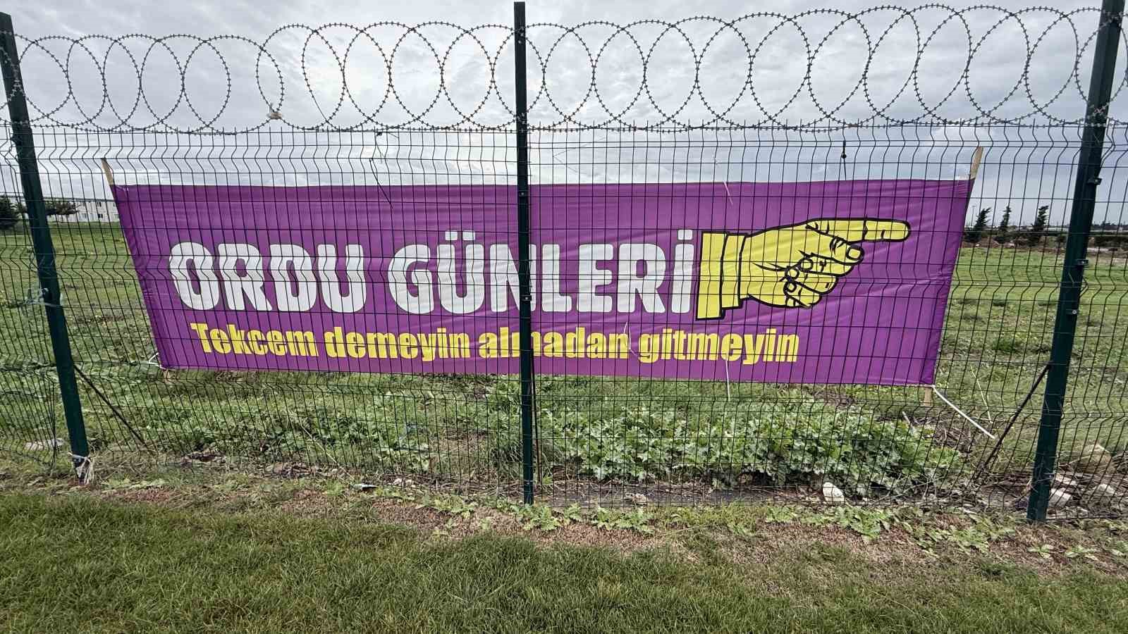 İSTANBUL ATATÜRK HAVALİMANI ETKİNLİK ALANINDA DÜZENLENEN ‘15. ORDU TANITIM GÜNLERİ'NE, YÖRESEL ŞİVE İLE YAZILI DUYURULAR DAMGA VURDU.