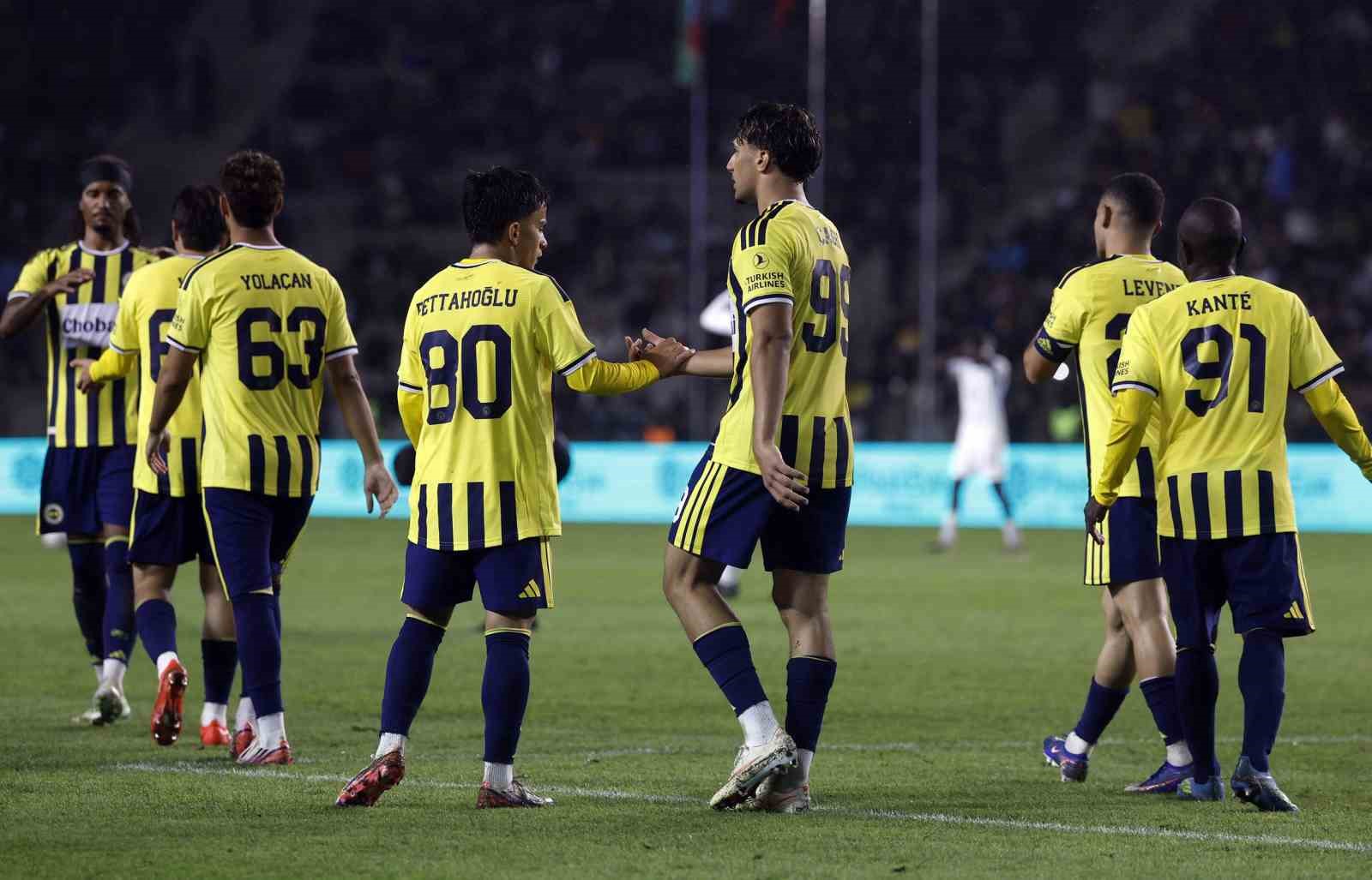 FENERBAHÇE, AZERBAYCAN'DA OYNADIĞI HAZIRLIK MAÇINDA TURAN TOVUZ'U 2-0 MAĞLUP ETTİ.