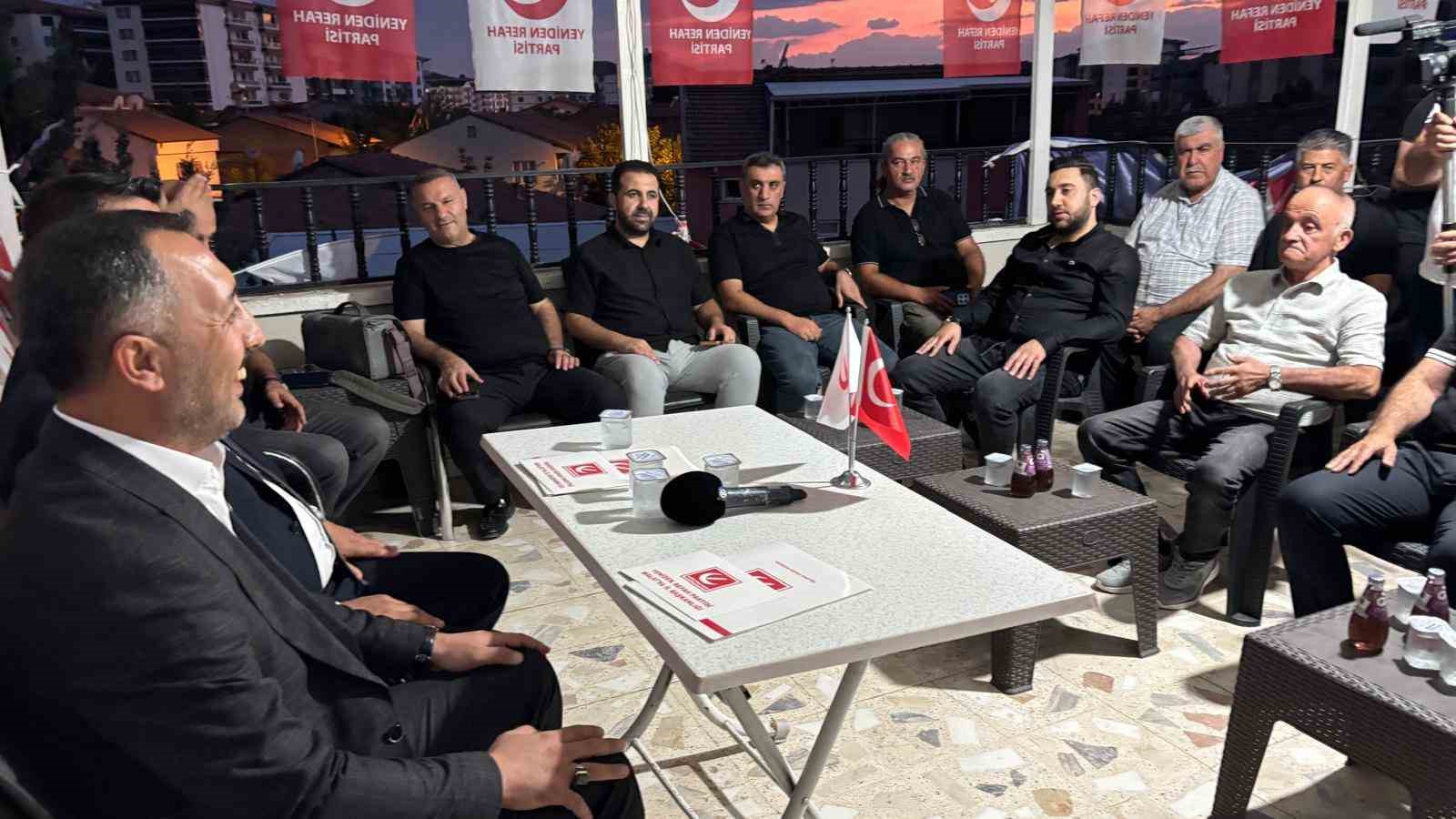 BOYRAZ: BİZİM PARTİMİZ YOK, SORUMLULUKLARIMIZ VAR; TEK HEDEFİMİZ MALATYA KAZANSIN