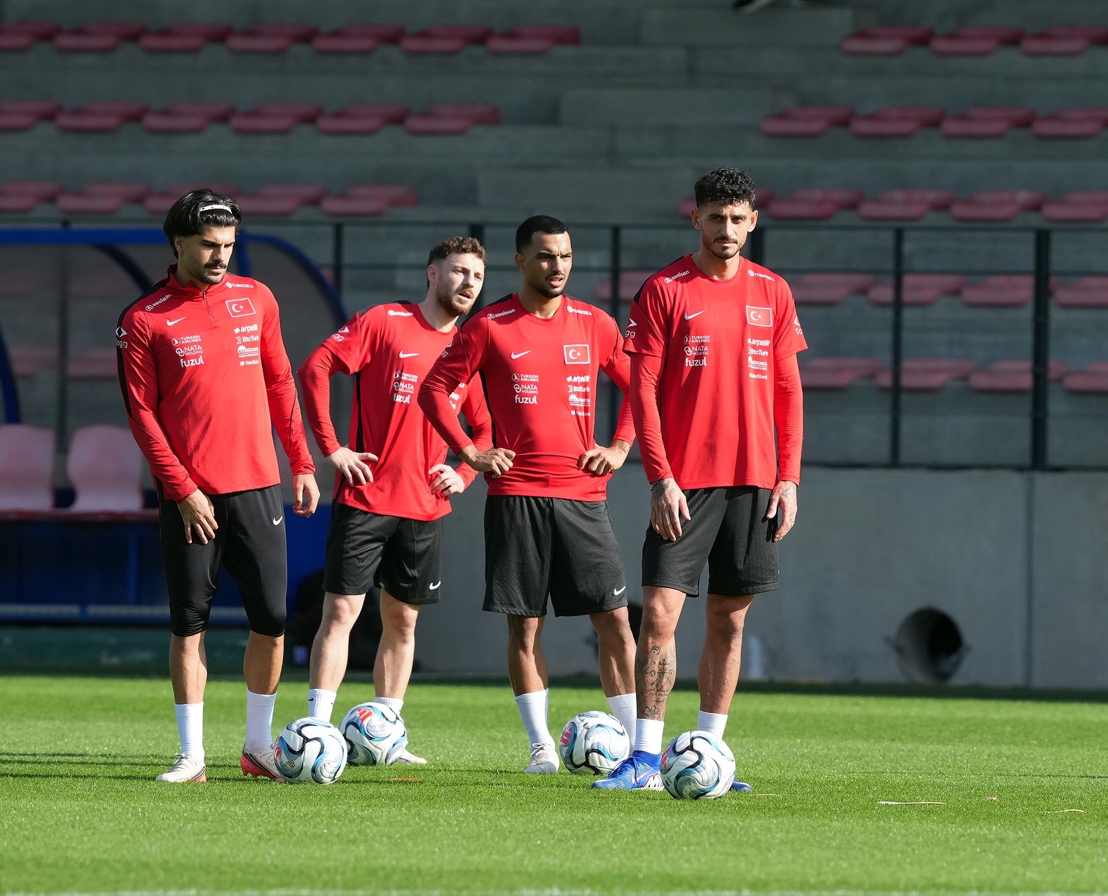 A MİLLİ TAKIM, UEFA ULUSLAR A LİGİ 1. GRUP'TA İTALYA İLE OYNAYACAĞI KARŞILAŞMANIN HAZIRLIKLARINA BELÇİKA'DA BAŞLADI.