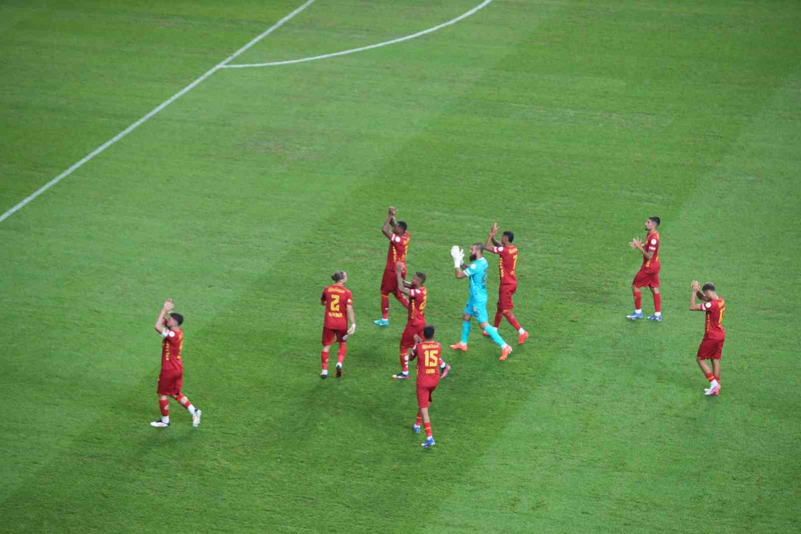 SAMSUNSPOR - GÖZTEPE MAÇININ İLK 15 DAKİKASINDAN KARELER.