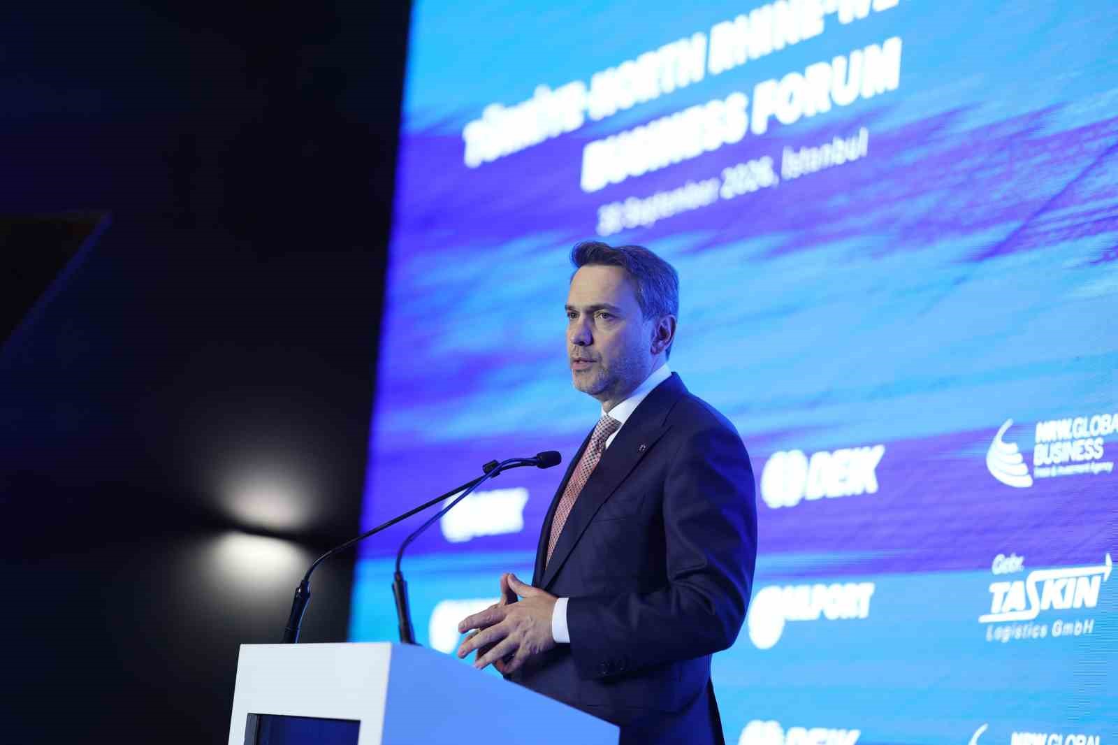 ENERJİ VE TABİİ KAYNAKLAR BAKANI ALPARSLAN BAYRAKTAR, KONUŞMA YAPTI.