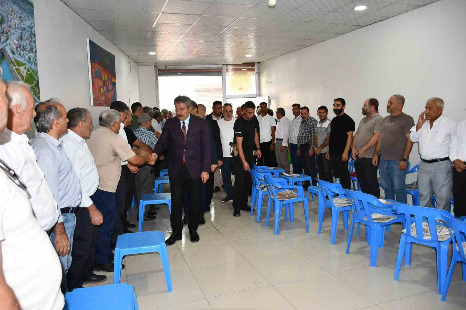 AK PARTİ ŞIRNAK MİLLETVEKİLİ ARSLAN TATAR, CİZRE BULMUŞLAR KÖYÜ SOSYAL YARDIMLAŞMA VE DAYANIŞMA DERNEĞİNDE KÖY SAKİNLERİYLE BİR ARAYA GELEREK "MİLLİ DAYANIŞMA, KARDEŞLİK VE DEMOKRASİ" SÜRECİNE İLİŞKİN ÖNEMLİ MESAJLAR VERDİ