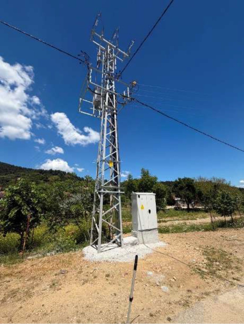 GÜNEY MARMARA’DA 5 MİLYONUN ÜZERİNDE NÜFUSA ELEKTRİK DAĞITIM HİZMETİ VEREN UEDAŞ, İKLİM DEĞİŞİKLİĞİNİN ŞEBEKE ÜZERİNDEKİ ETKİLERİNİ ÖNGÖRMEK İÇİN YAPAY ZEKA DESTEKLİ ANALİZLERDEN YARARLANIYOR.