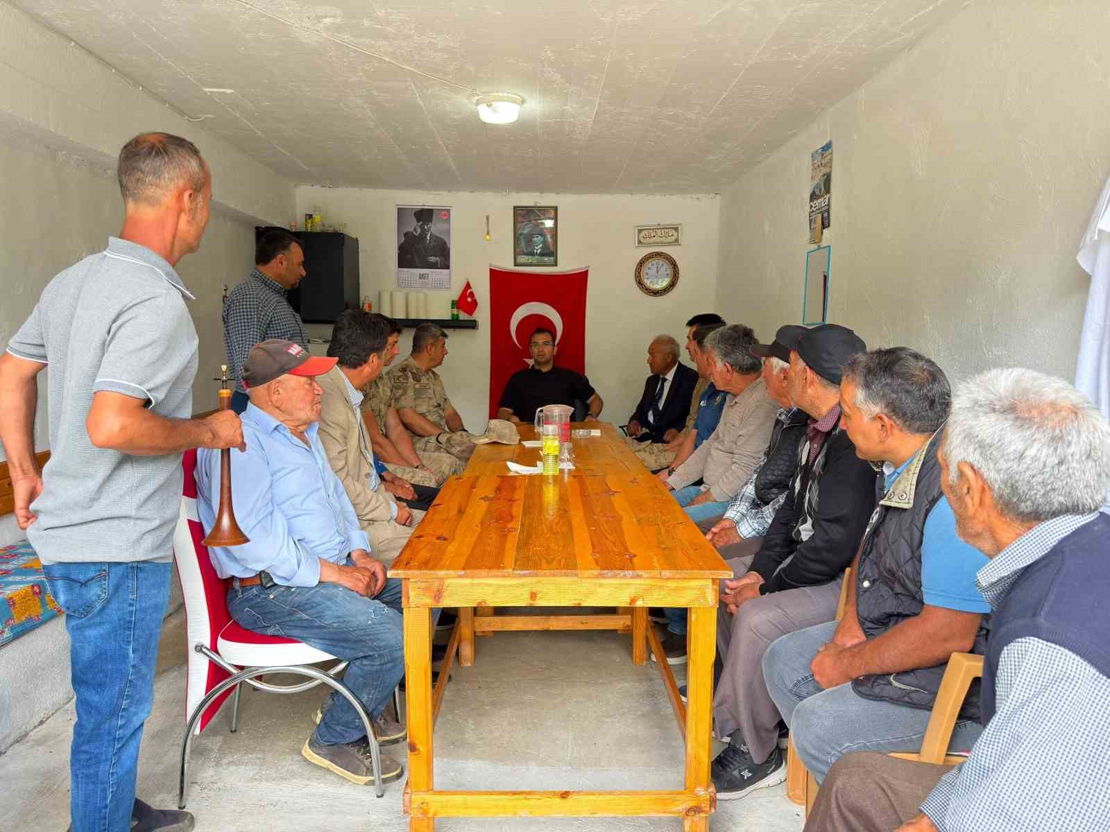 KAYMAKAM TAŞKIRAN’DAN KÖY VE MEZRALARA ZİYARET