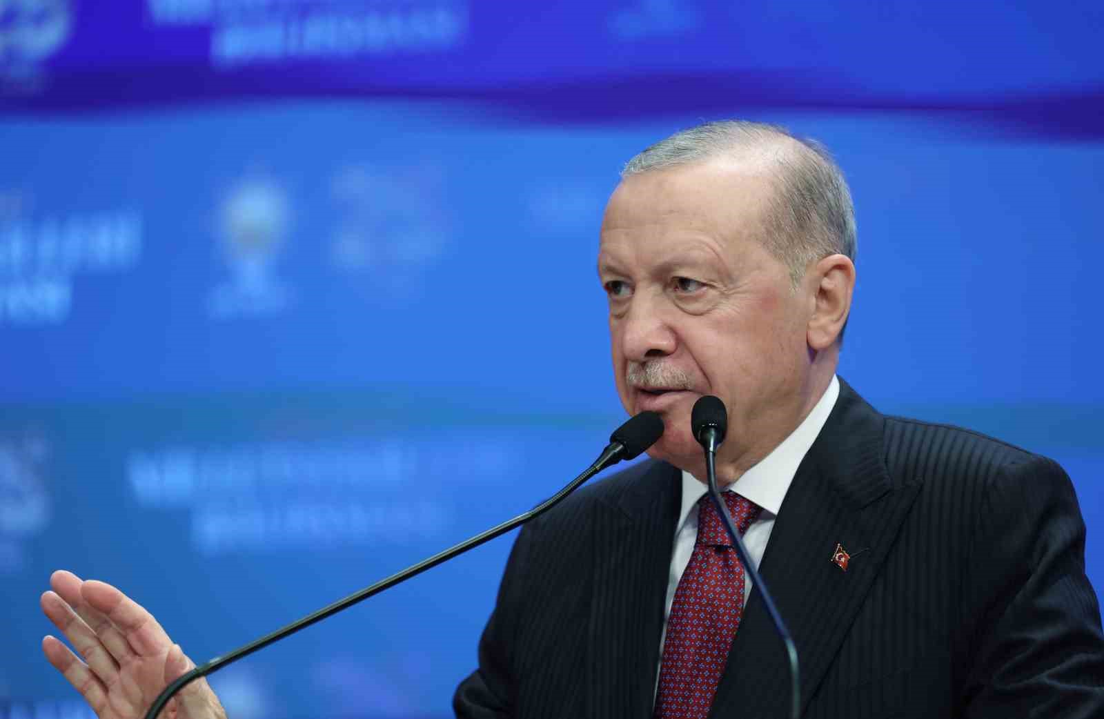 CUMHURBAŞKANI VE AK PARTİ GENEL BAŞKANI RECEP TAYYİP ERDOĞAN, 'AK PARTİ MİLLETVEKİLLERİ İLE YASAMA YILI AÇILIŞ TOPLANTISI'NDA KONUŞTU
