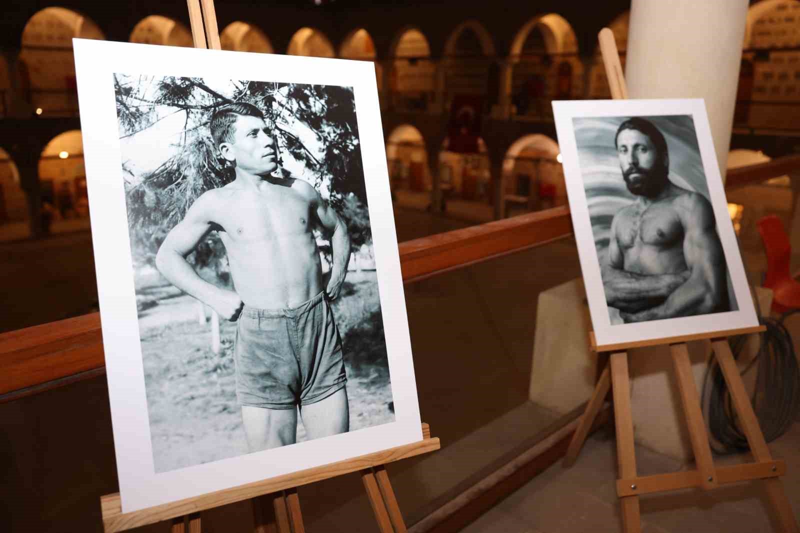 ŞEHZADELER BELEDİYESİ’NİN DESTEKLERİYLE KURŞUNLU HAN ŞİİR EVİ’NDE DÜZENLENEN "ŞİİR EVİ ETKİNLİKLERİ" KAPSAMINDA "TARZAN VE MANİSA" SÖYLEŞİSİ GERÇEKLEŞTİRİLDİ. ARAŞTIRMACI TARİHÇİ YAZAR ERKAN AKBALIK’IN KONUŞMACI OLDUĞU ETKİNLİKTE, MANİSA TARZANI’NIN KENTE GELDİĞİ DÖNEM, MANİSA’NIN İŞGALİ VE 5-8 EYLÜL MANİSA YANGININA İLİŞKİN ARŞİV BELGELERİ VE FOTOĞRAFLAR İLK KEZ PAYLAŞILDI.