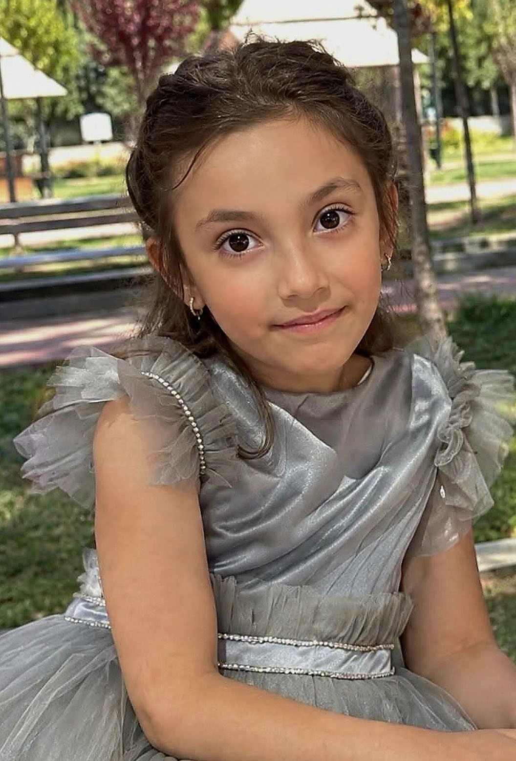 ESLEM SARE BULUT (10), HAYATINI KAYBETTİ.