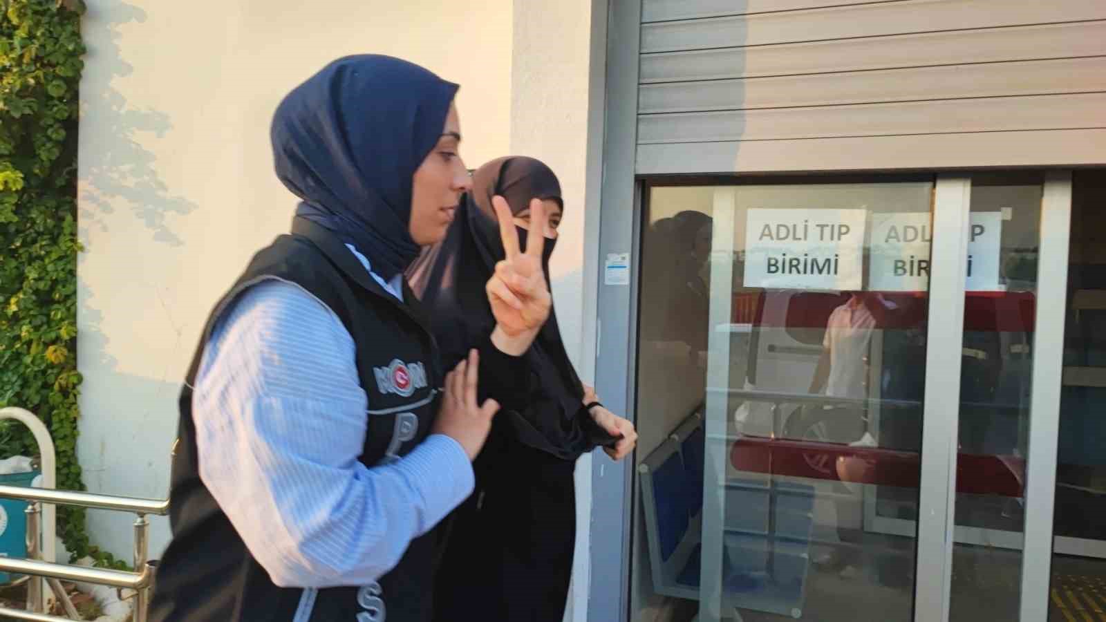 ADANA'DA FURKAN VAKFI’NA YÖNELİK DÜZENLENEN OPERASYONDA KURUCU BAŞKAN ALPARSLAN KUYTUL VE EŞİ SEMRA KUYTUL’UN YANI SIRA ÇOK SAYIDA VAKIF ÜYESİNİN GÖZALTINA ALINDIĞI ÖĞRENİLDİ.