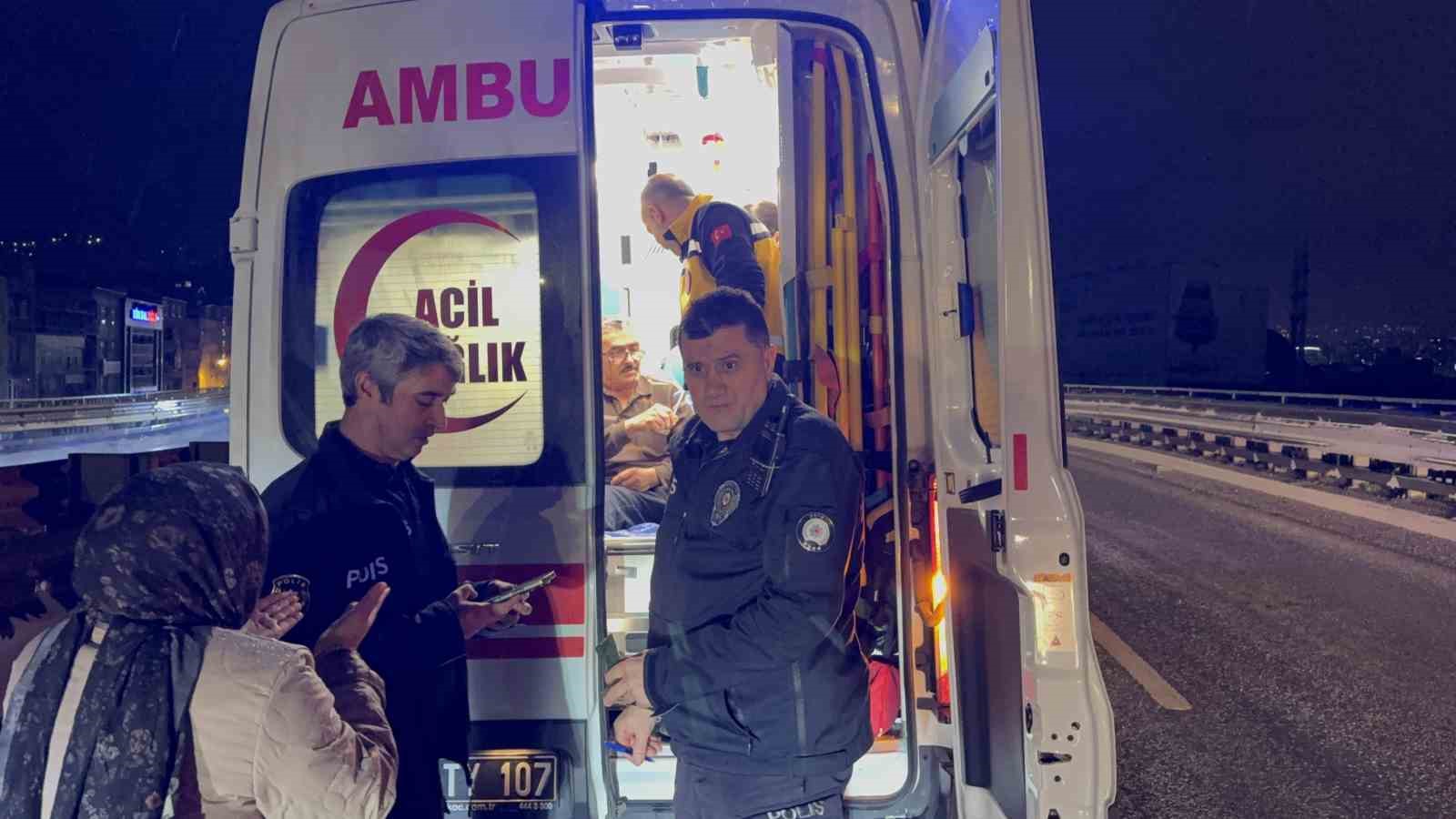 SAMSUN’DA DÜĞÜNE GİDEN ARACIN BARİYERE ÇARPMASI SONUCU BİR KİŞİ YARALANDI.