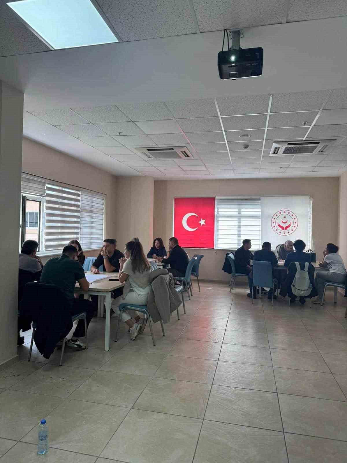 MUĞLA’DA KAMU PERSONELİNE SOSYAL İÇERME EĞİTİMİ VERİLDİ