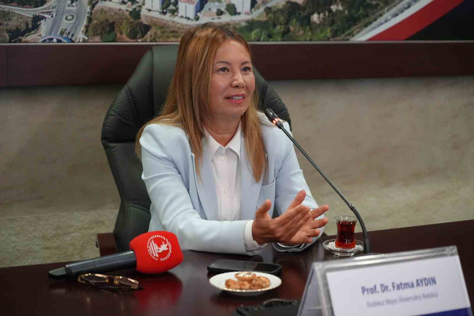 ONDOKUZ MAYIS ÜNİVERSİTESİ REKTÖRÜ PROF. DR. FATMA AYDIN,