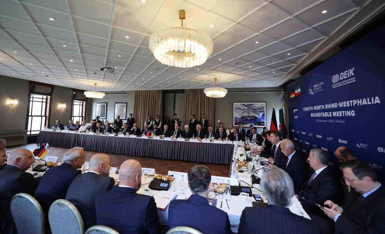 ENERJİ VE TABİİ KAYNAKLAR BAKANI ALPARSLAN BAYRAKTAR,TÜRKİYE İLE ALMANYA’NIN KUZEY REN-VESTFALYA EYALETİ ARASINDA DÜZENLENEN İŞ FORUMUNA KATILDI.