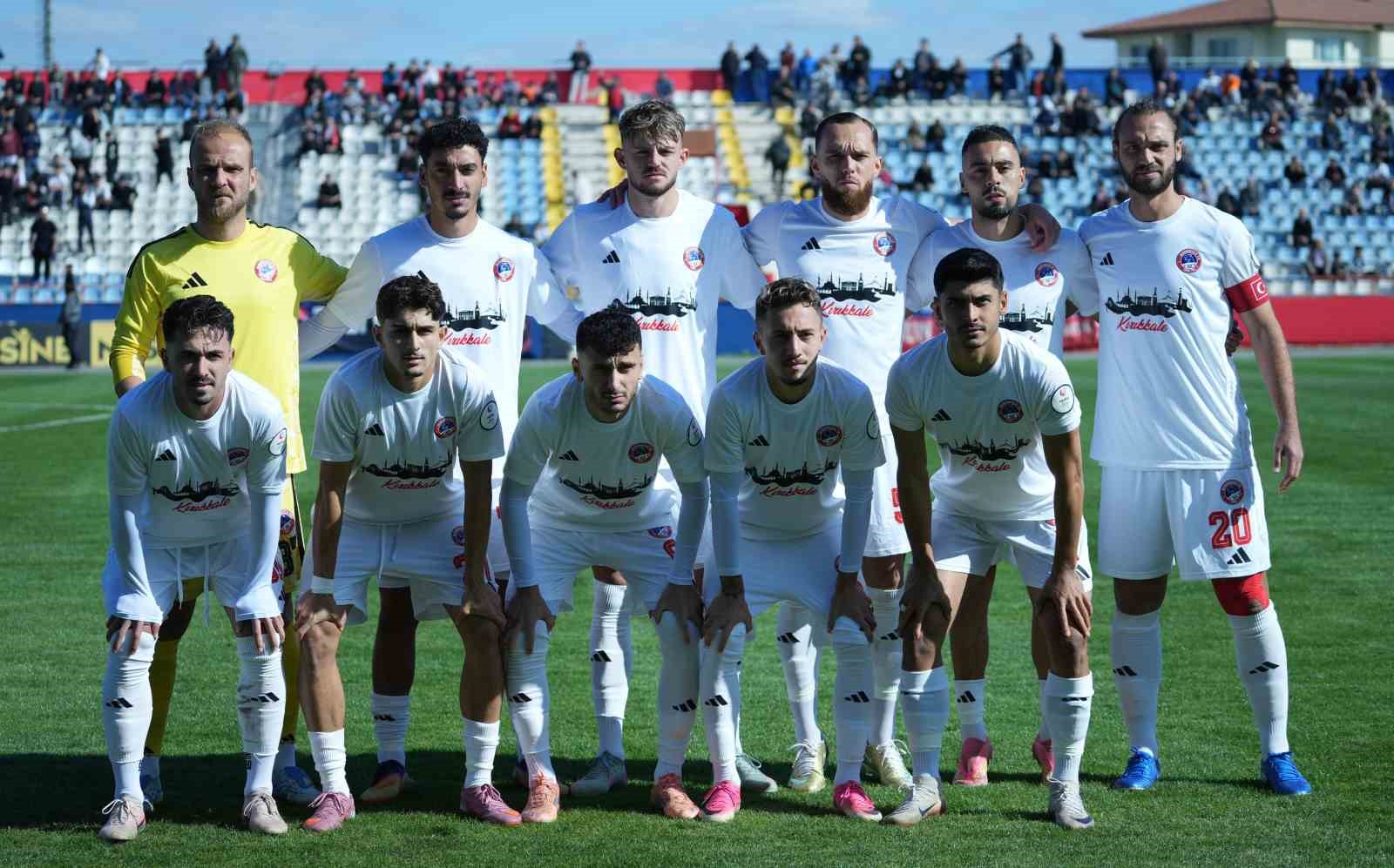 TFF 3. LİG 3. GRUP'TA MÜCADELE EDEN KIRIKKALE FK, SAHASINDA YENİ MERSİN İDMANYURDU'NU 3-0 MAĞLUP EDEREK SEZONUN İLK GALİBİYETİNİ ALDI.