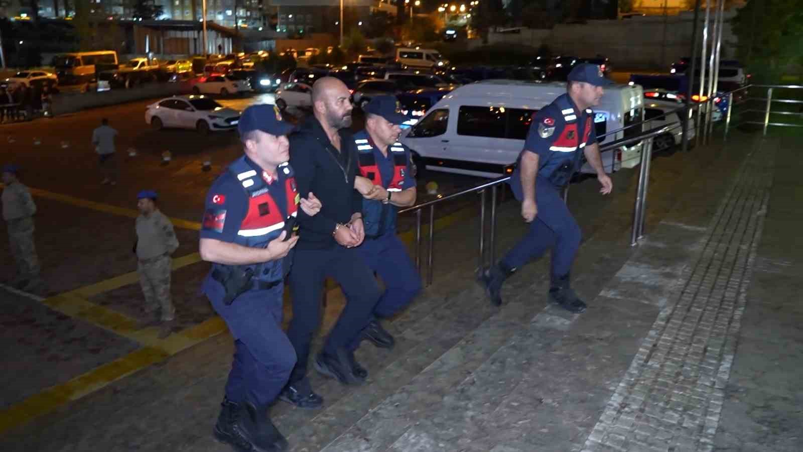 YAHŞİHAN BELEDİYESİNE YÖNELİK YAPILAN BİRİNCİ DALGA OPERASYONUNDA TUTUKLANAN ESKİ İMAR MÜDÜRÜ ULAŞ BİÇER