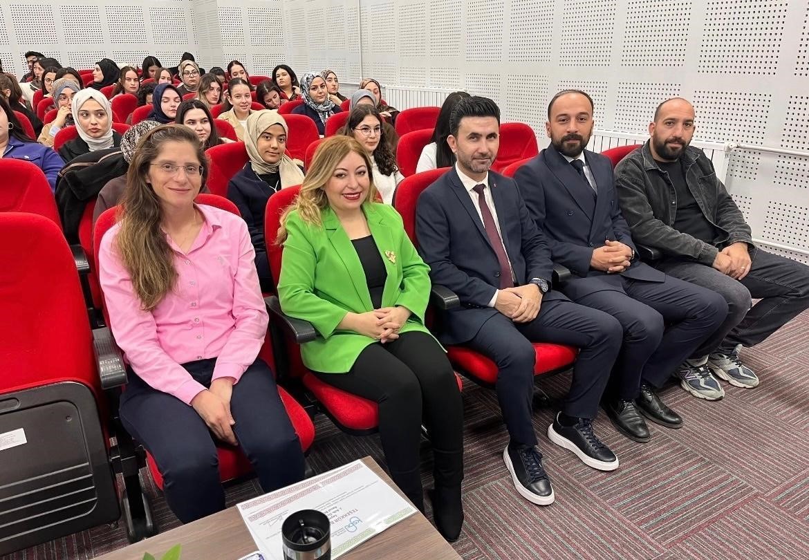 KSBÜ ÖĞRENCİLERİNE SİBER FARKINDALIK VE NARKOTİK EĞİTİMİ