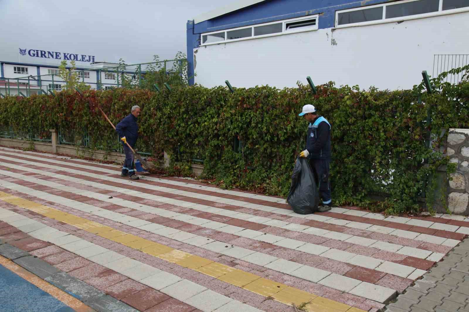 BATTALGAZİ’DE TEMİZLİK ÇALIŞMALARI SÜRÜYOR