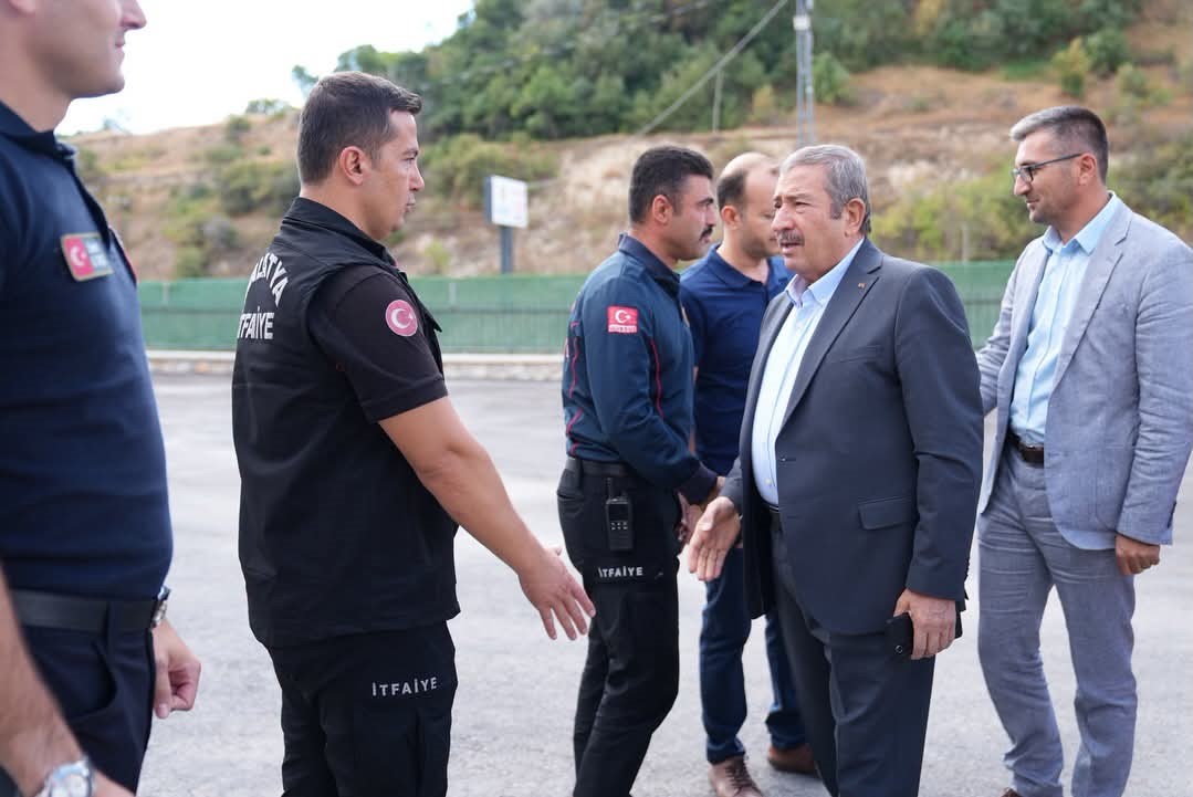 DARENDE’DE İTFAİYE PERSONELİNE İTFAİYE HAFTASI ZİYARETİ