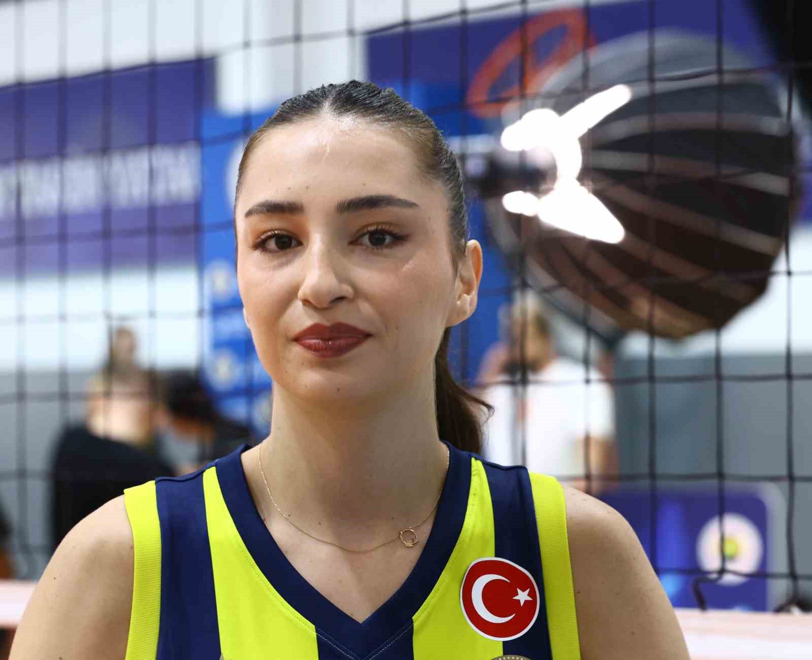 SALİHA ŞAHİN, İHLAS HABER AJANSI (İHA) MUHABİRİNE AÇIKLAMALARDA BULUNDU