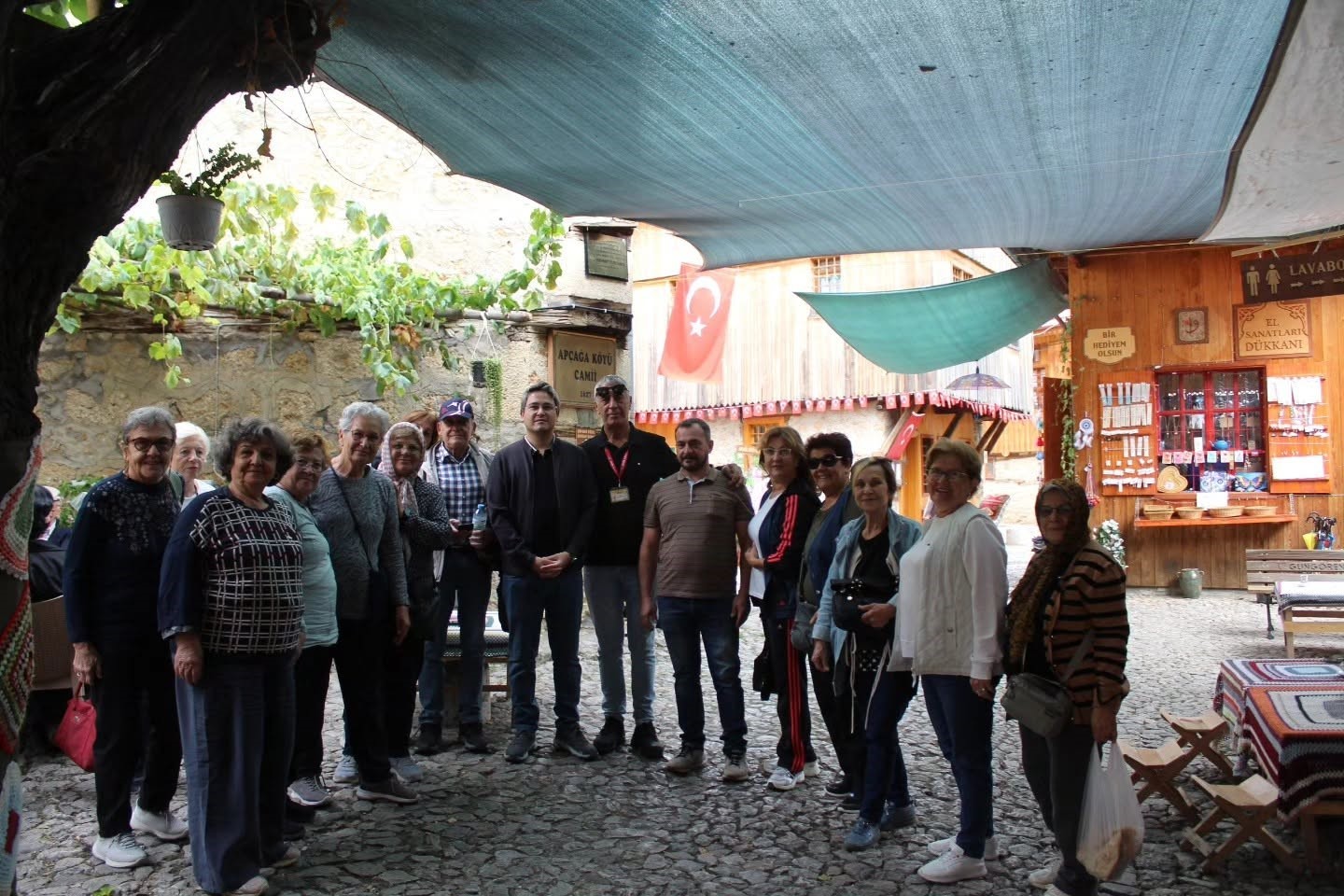 KEMALİYE KAYMAKAMI ARIKAN, APÇAĞA KÖYÜNDE İNCELEMELERDE BULUNDU