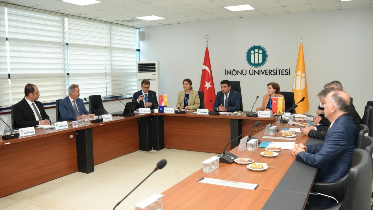 İNÖNÜ ÜNİVERSİTESİNDE ÖĞRENCİ ODAKLI DEĞERLENDİRME