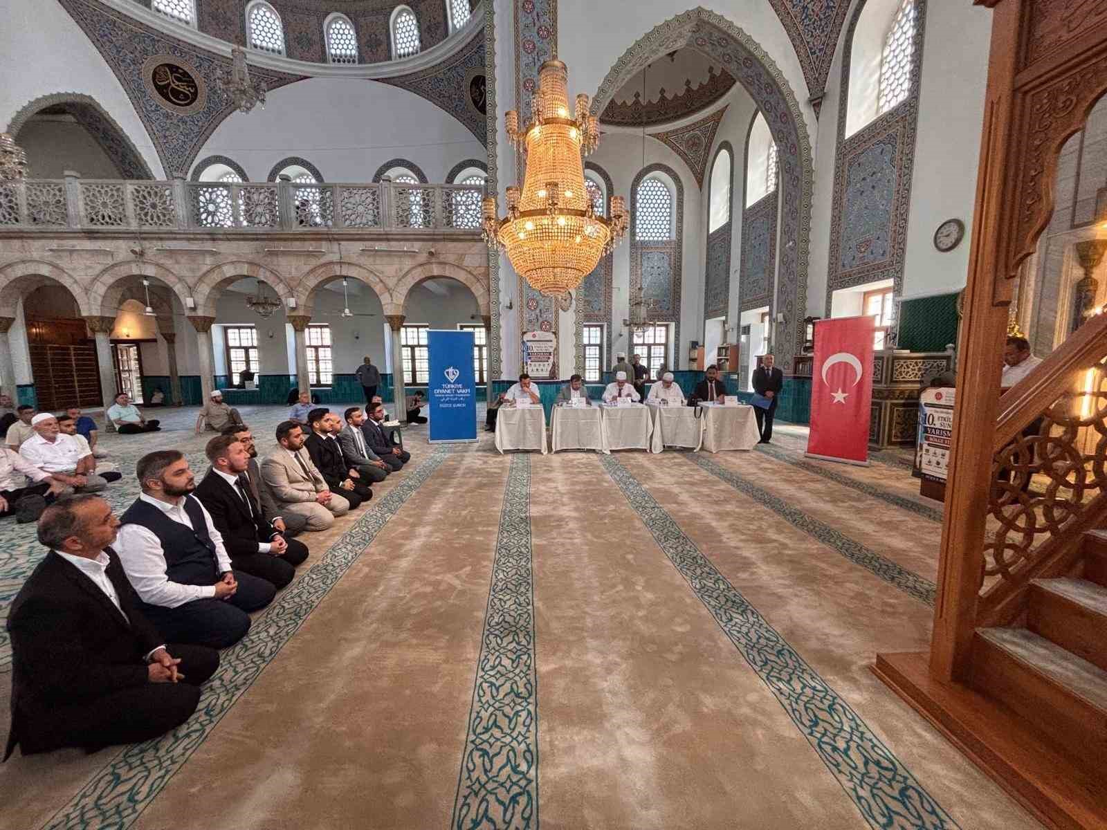 DİYANET İŞLERİ BAŞKANLIĞI TARAFINDAN DÜZENLENEN 2026 YILI CAMİLER VE DİN GÖREVLİLERİ HAFTASI ETKİNLİKLERİ KAPSAMINDA GERÇEKLEŞTİRİLEN ETKİLİ HUTBE SUNUMU YARIŞMASI’NIN 10. BÖLGE FİNALİ, DÜZCE’DE YAPILDI.
