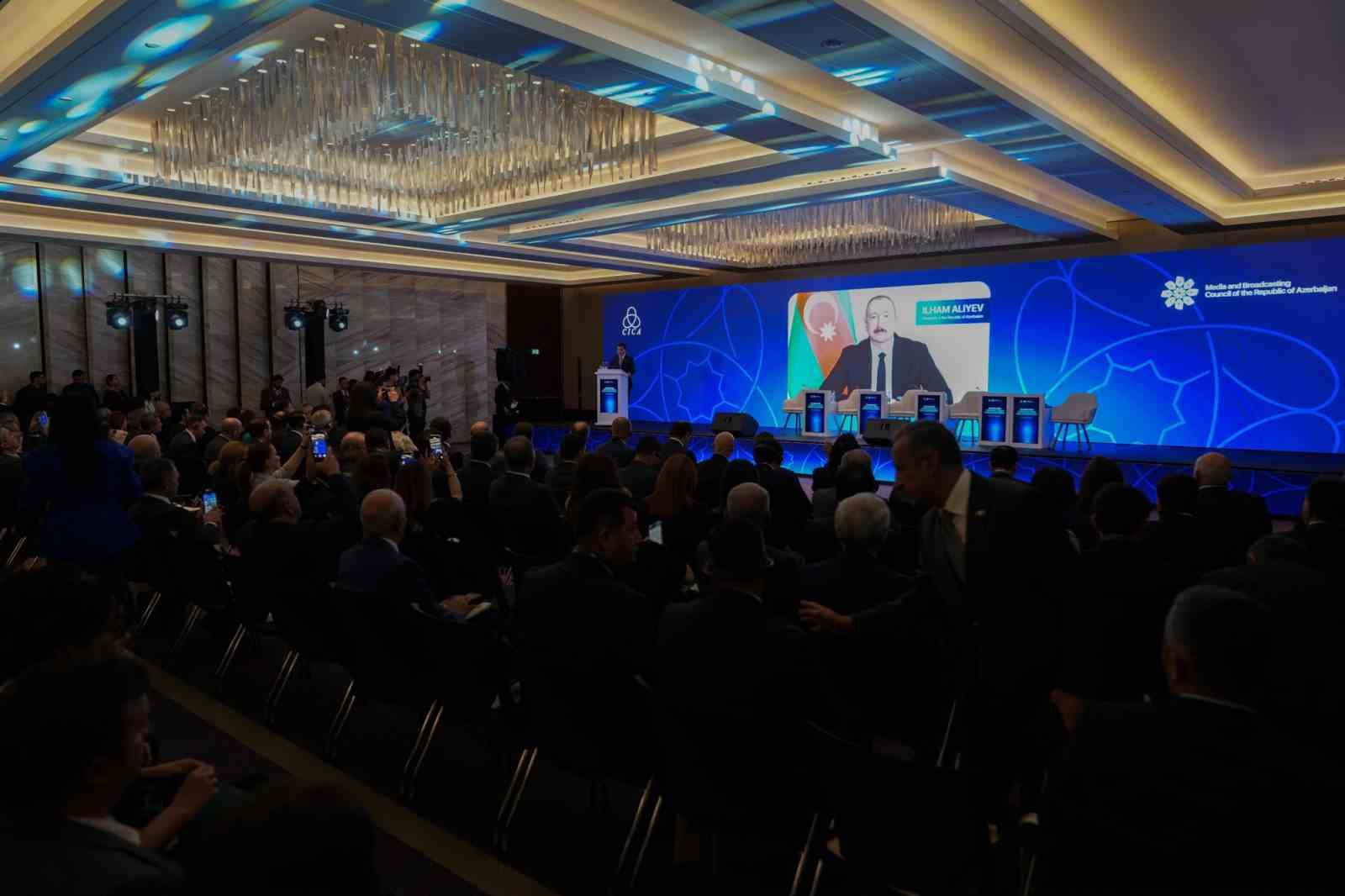 RADYO VE TELEVİZYON ÜST KURULU (RTÜK) BAŞKANI MEHMET DANİŞ, AZERBAYCAN’IN BAŞKENTİ BAKÜ’DE ‘KUTUPLAŞMIŞ DÜNYADA MEDYA ARACILIĞIYLA GÜVEN İNŞASI’ TEMASIYLA DÜZENLENEN BİRİNCİ CICA MEDYA FORUMU’NA KATILDI.