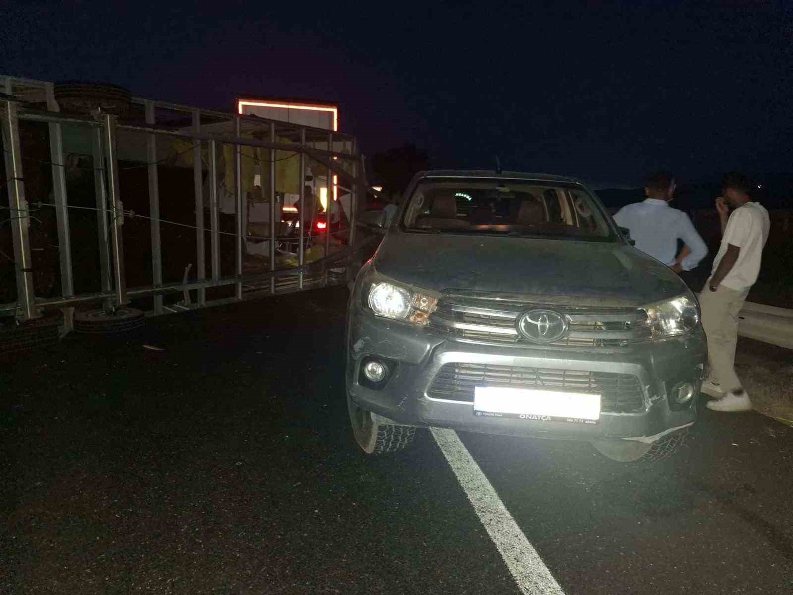 BİLECİK’TE KARAVAN DEVRİLDİ: 1 YARALI