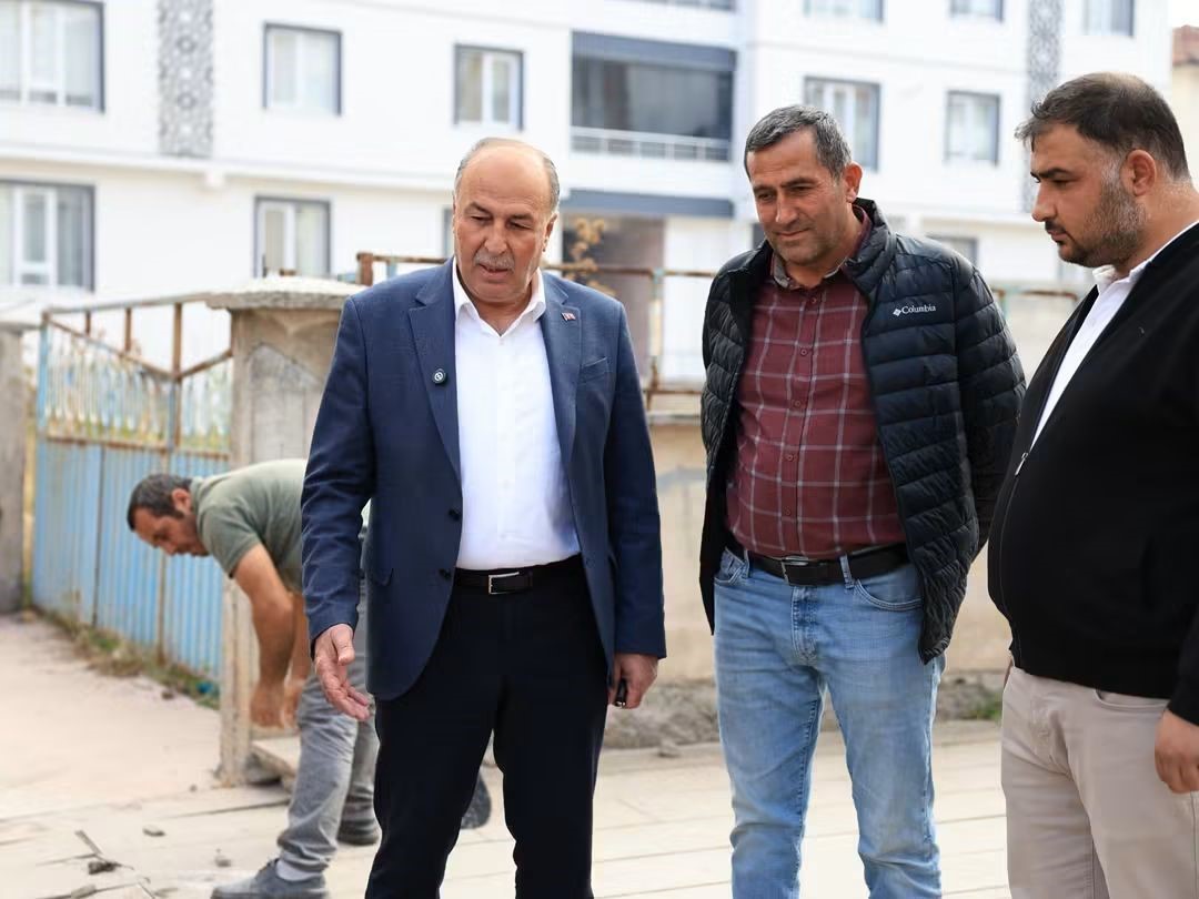 BELEDİYE BAŞKANI ŞERİF ARSLAN, ÇALIŞMALARI YERİNDE İNCELEDİ.