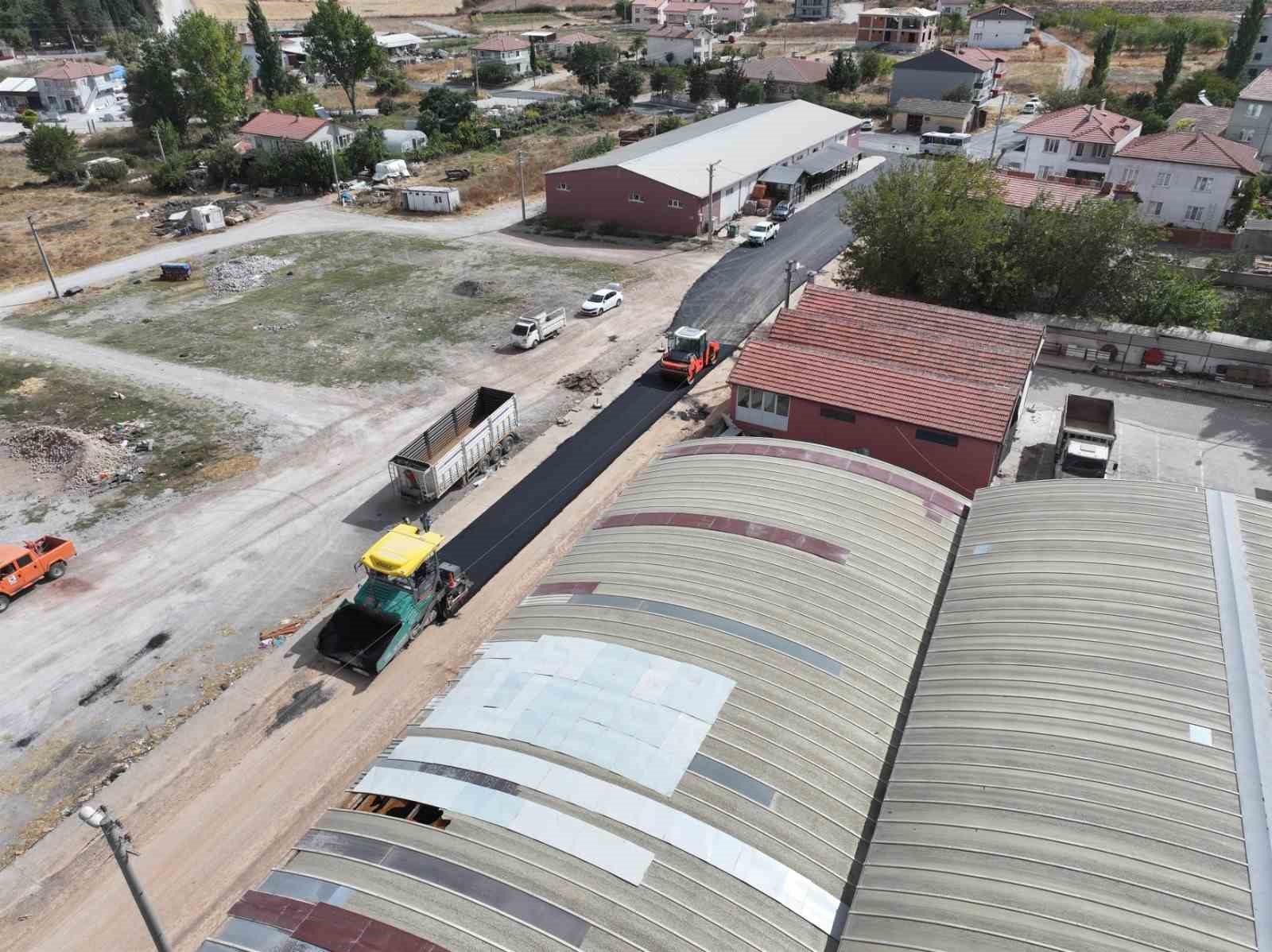 AHMET AKIN’DAN İVRİNDİ’NİN YOLLARINA MODERN DOKUNUŞ