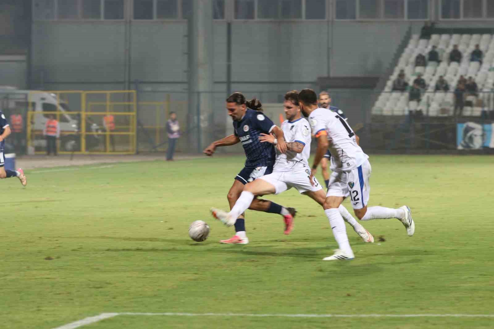 TFF 2. LİG KIRMIZI GRUP 5. HAFTA MAÇINDA FETHİYESPOR, KONUK ETTİĞİ KARACABEY BELEDİYESPOR’A 1-0 MAĞLUP OLDU.
