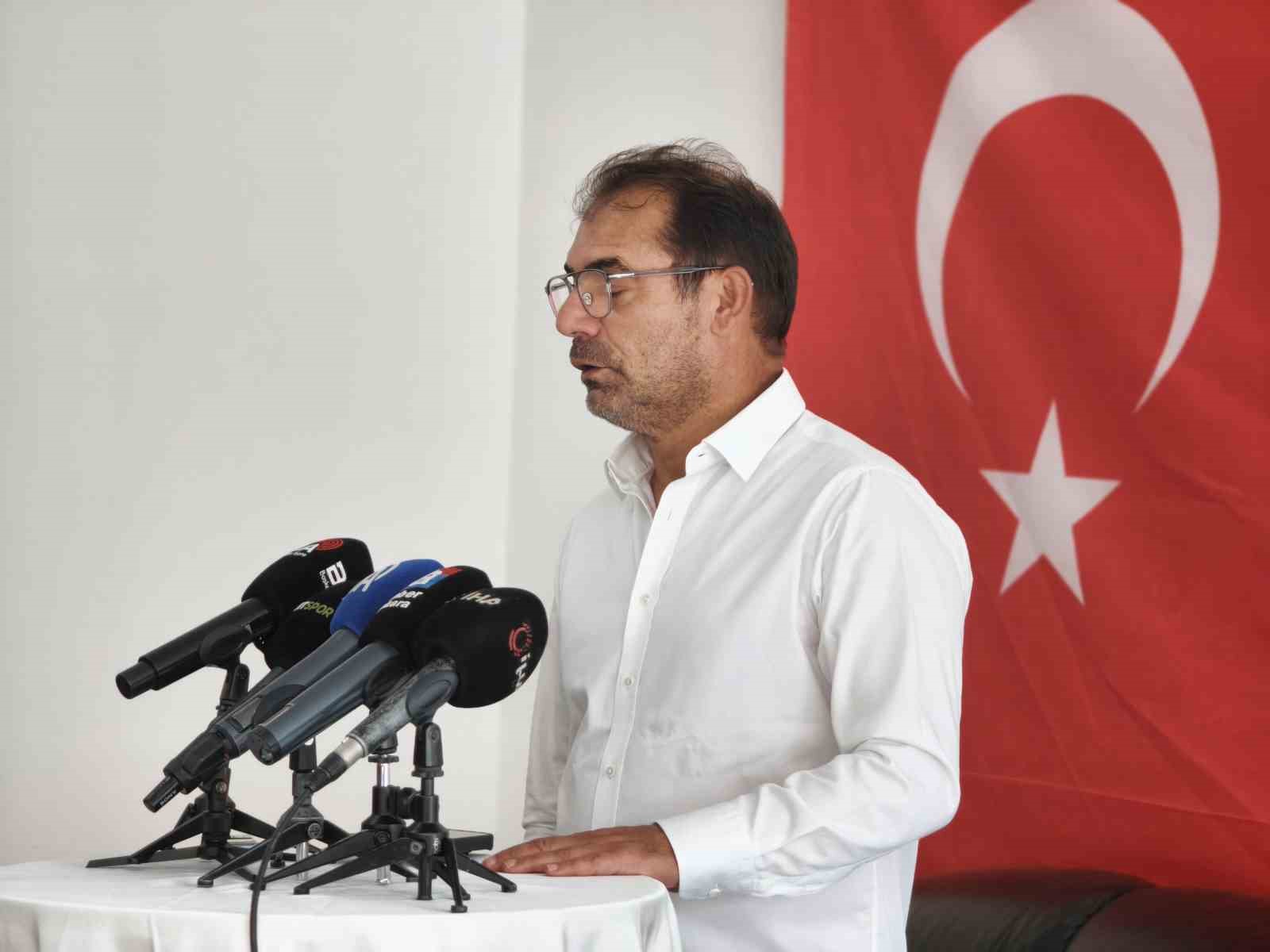 GENÇLERBİRLİĞİ TEKNİK DİREKTÖRÜ METİN DİYADİN, KONUŞMA YAPTI.
