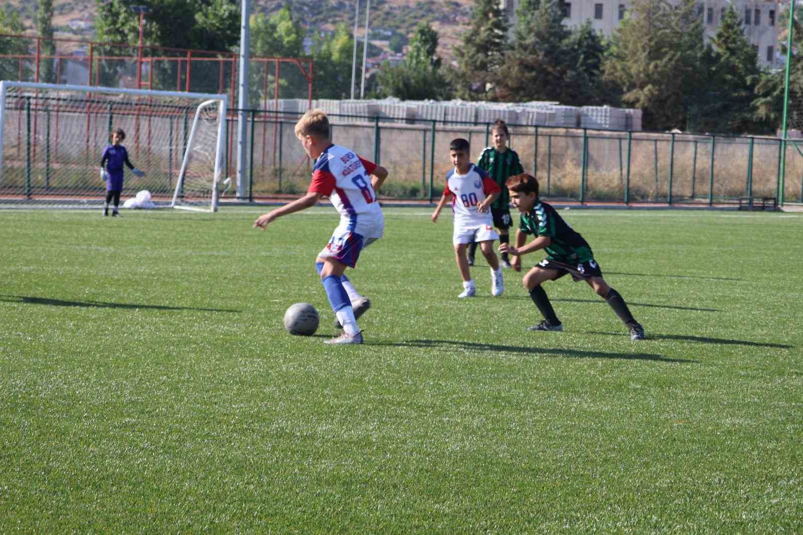 GÖLPAZARI’NDA U-11 GÖLPA CUP HEYECANI YAŞANDI