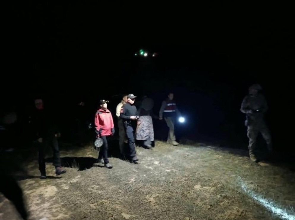 BURSA'DA 3 GÜNDÜR KAYIP OLAN YAŞLI KADIN DRON İLE BULUNDU
