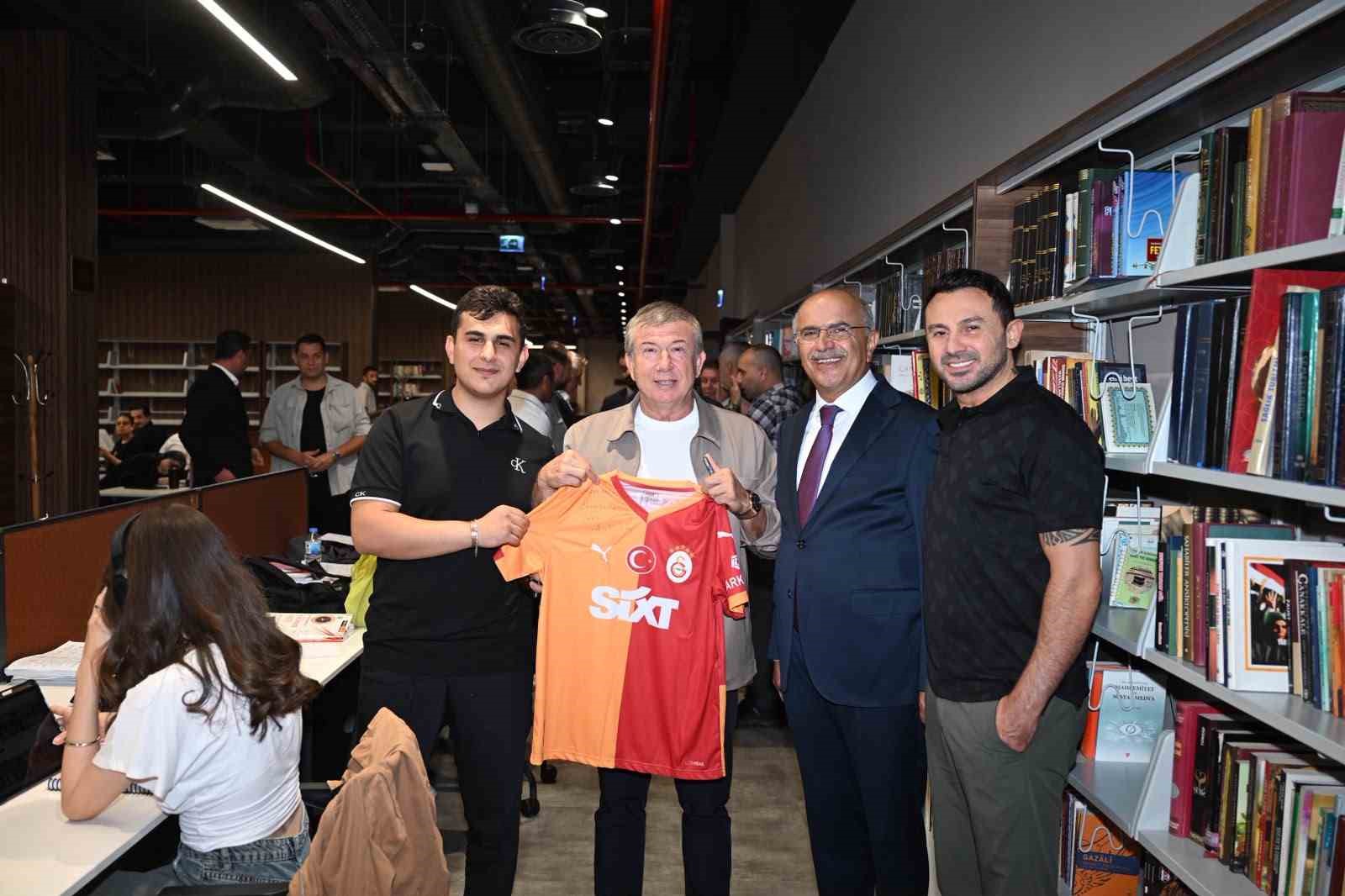 SPOR DÜNYASININ ÜNLÜ İSİMLERİNDEN BAŞKAN ER’E ÖVGÜ