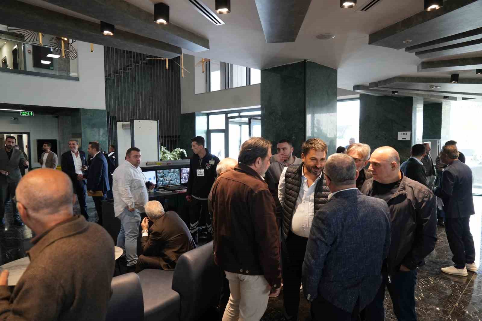 SAMSUN TİCARET VE SANAYİ ODASI'NIN (TSO) 2026-2030 DÖNEMİ YENİ ORGANLARININ BELİRLENMESİ AMACIYLA GERÇEKLEŞTİRİLEN SEÇİMLERİN İLK ETABI TAMAMLANDI.