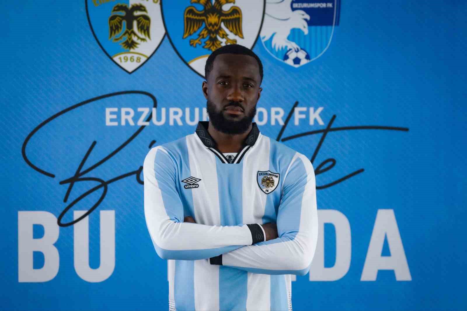 ERZURUMSPOR FK, GANALI ORTA SAHA OYUNCUSU ELİSHA OWUSU İLE 2 YILLIK RESMİ SÖZLEŞME İMZALADI.