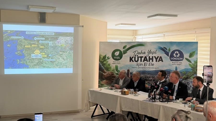 KÜTAHYA'NIN TAVŞANLI İLÇESİNDE, RESMÎ GAZETE’DE YAYINLANARAK İLAN EDİLEN 'TAVŞANLI YATIRIM ALANI' VE BÖLGEDE KURULMASI PLANLANAN ENDÜSTRİ BÖLGESİ’NE İLİŞKİN DEĞERLENDİRMELERDE BULUNULDU.