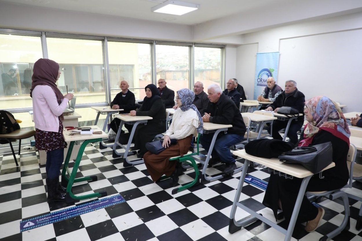 GEÇEN YILLARDA ORMEK'TEN KURS ALAN KADINLAR