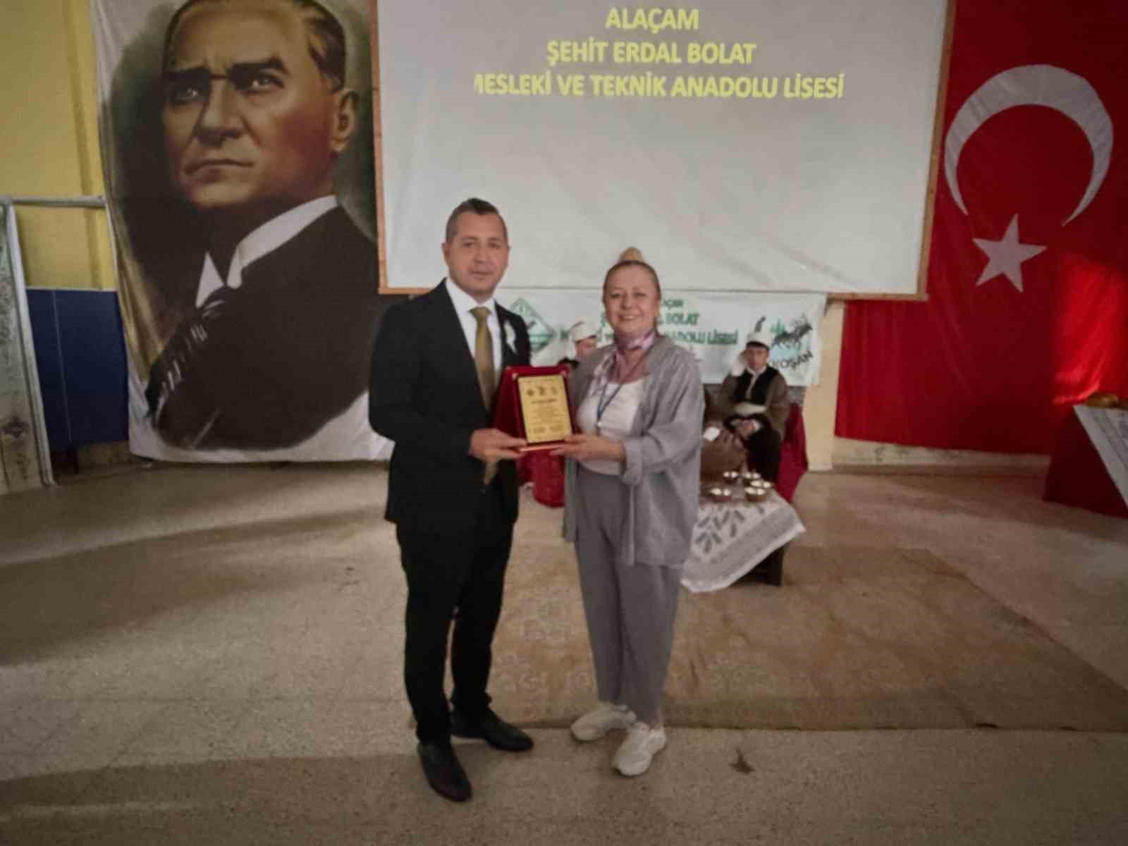 SAMSUN’UN ALAÇAM İLÇESİNDE AHİLİK HAFTASI, DAVUL VE ZURNA EŞLİĞİNDE DÜZENLENEN ETKİNLİKLERLE COŞKUYLA KUTLANDI.
