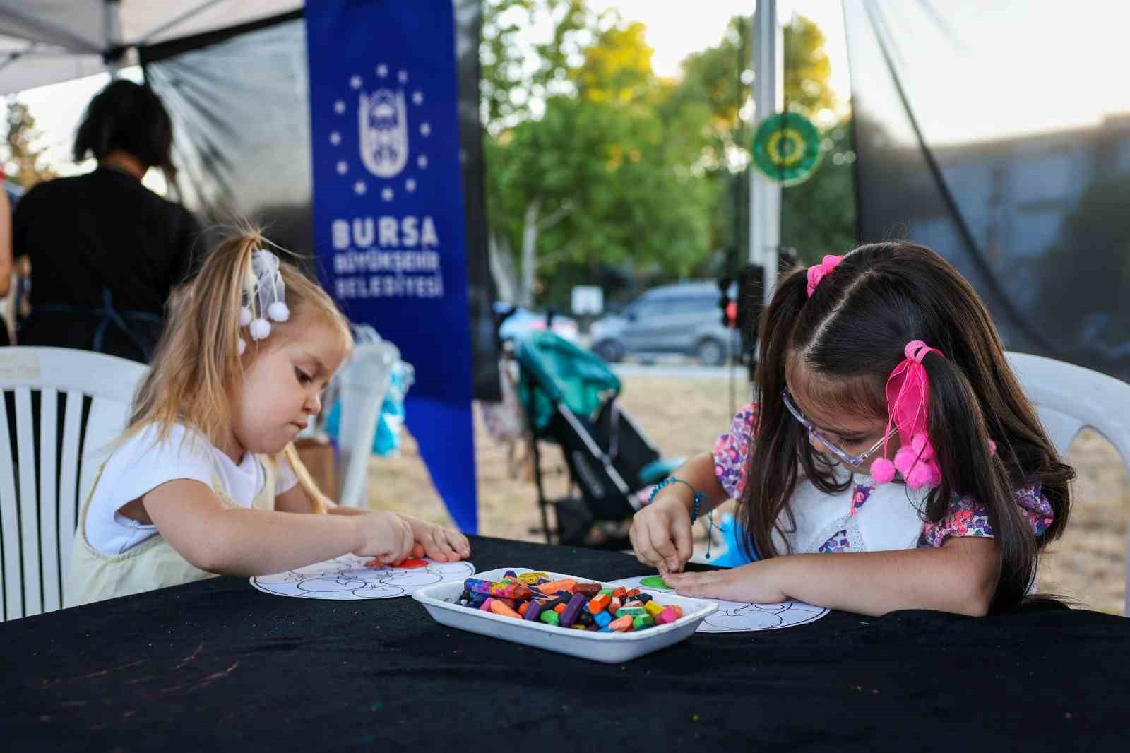 BURSA BÜYÜKŞEHİR BELEDİYESİ, BURSA’NIN FETHİNİN 700’ÜNCÜ YILI ETKİNLİKLERİ ÇERÇEVESİNDE DÜZENLEDİĞİ İLÇE ŞENLİKLERİYLE FETİH COŞKUSUNU MUSTAFAKEMALPAŞA’YA DA TAŞIDI.