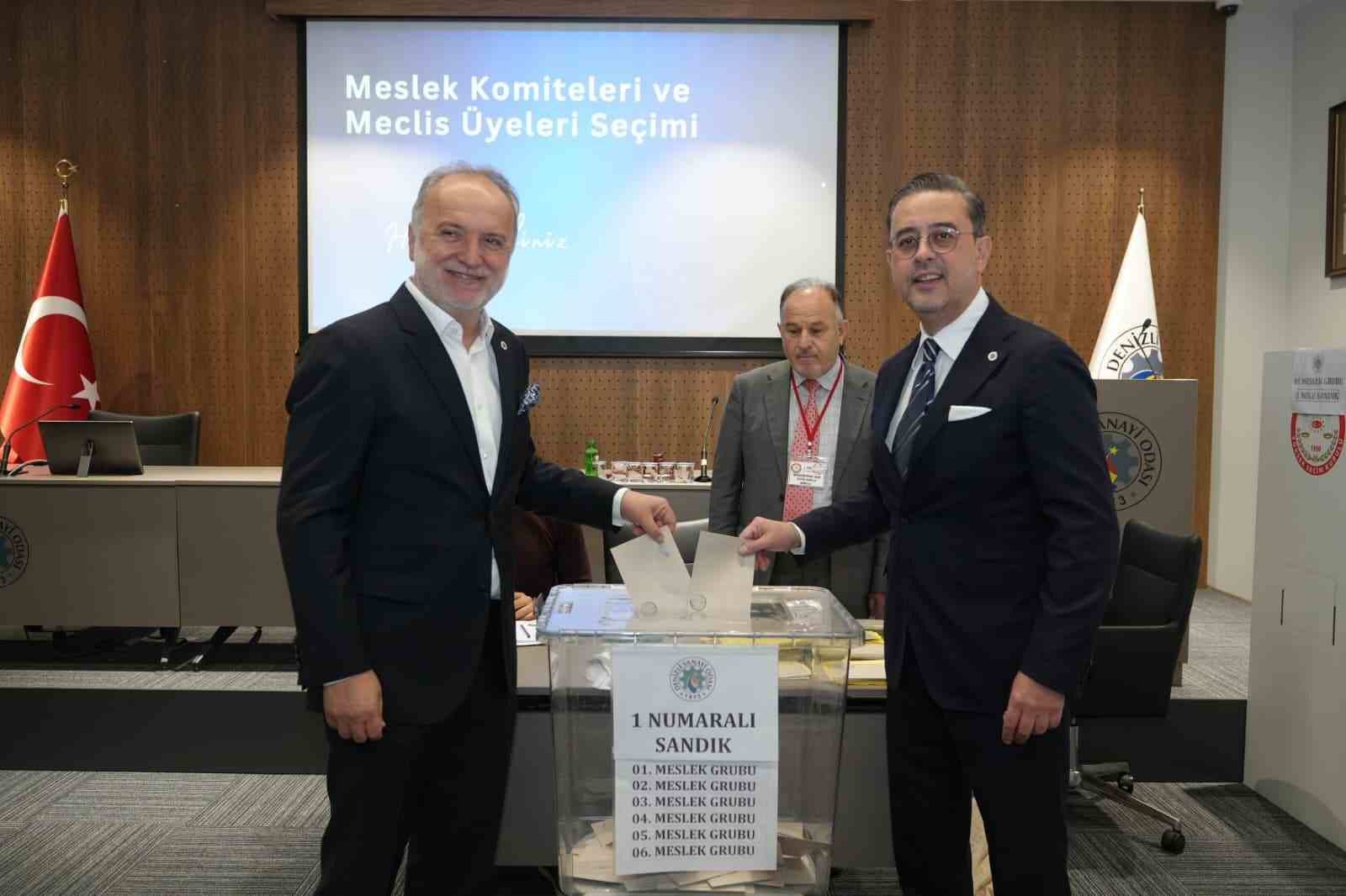DENİZLİ SANAYİ ODASI'NDA (DSO) SEÇİM HEYECANI YAŞANIYOR. MEVCUT BAŞKAN SELİM KASAPOĞLU'NUN TEK ADAY OLARAK GİRDİĞİ SEÇİMLERDE; YÖNETİM KURULU, MECLİS VE KOMİTE ÜYELERİ BELİRLENECEK.