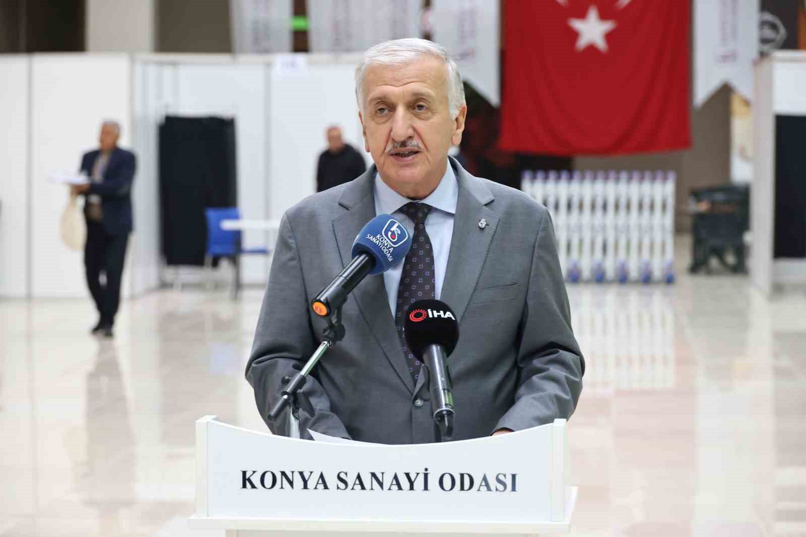 KONYA SANAYİ ODASI BAŞKANI MUSTAFA BÜYÜKEĞEN, KONUŞMA YAPTI.