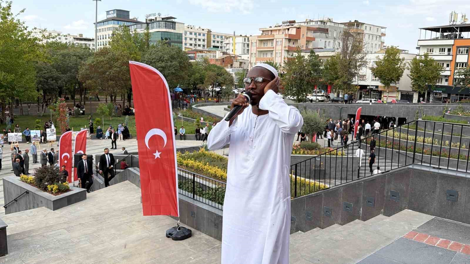 İÇİŞLERİ BAKANI MUSTAFA ÇİFTÇİ, BATMAN’DA KARDEŞLİK KÜLLİYESİ CAMİSİ’NİN AÇILIŞINA KATILDI.