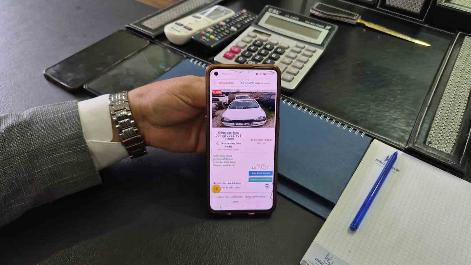 S.S. SÖĞÜT MOTORLU TAŞIYICILAR KOOPERATİFİ'NDE YAPILAN MALİ GENEL KURULUN ARDINDAN HAZIRLANAN BAĞIMSIZ DENETİM RAPORUNDA USULSÜZLÜKLER TESPİT EDİLDİĞİ ÖNE SÜRÜLEREK ESKİ YÖNETİM HAKKINDA SÖĞÜT CUMHURİYET BAŞSAVCILIĞI'NA SUÇ DUYURUSUNDA BULUNULDU.