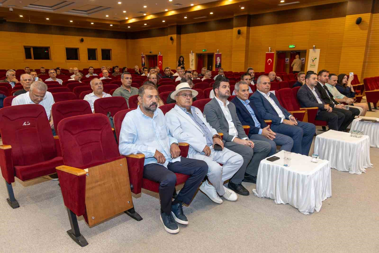 MANAVGAT’IN ENERJİ ALTYAPISININ GELİŞTİRİLMESİ VE DOĞAL GAZ YATIRIM SÜRECİNİN DEĞERLENDİRİLMESİNE YÖNELİK BİLGİLENDİRME TOPLANTISI GERÇEKLEŞTİRİLDİ.
