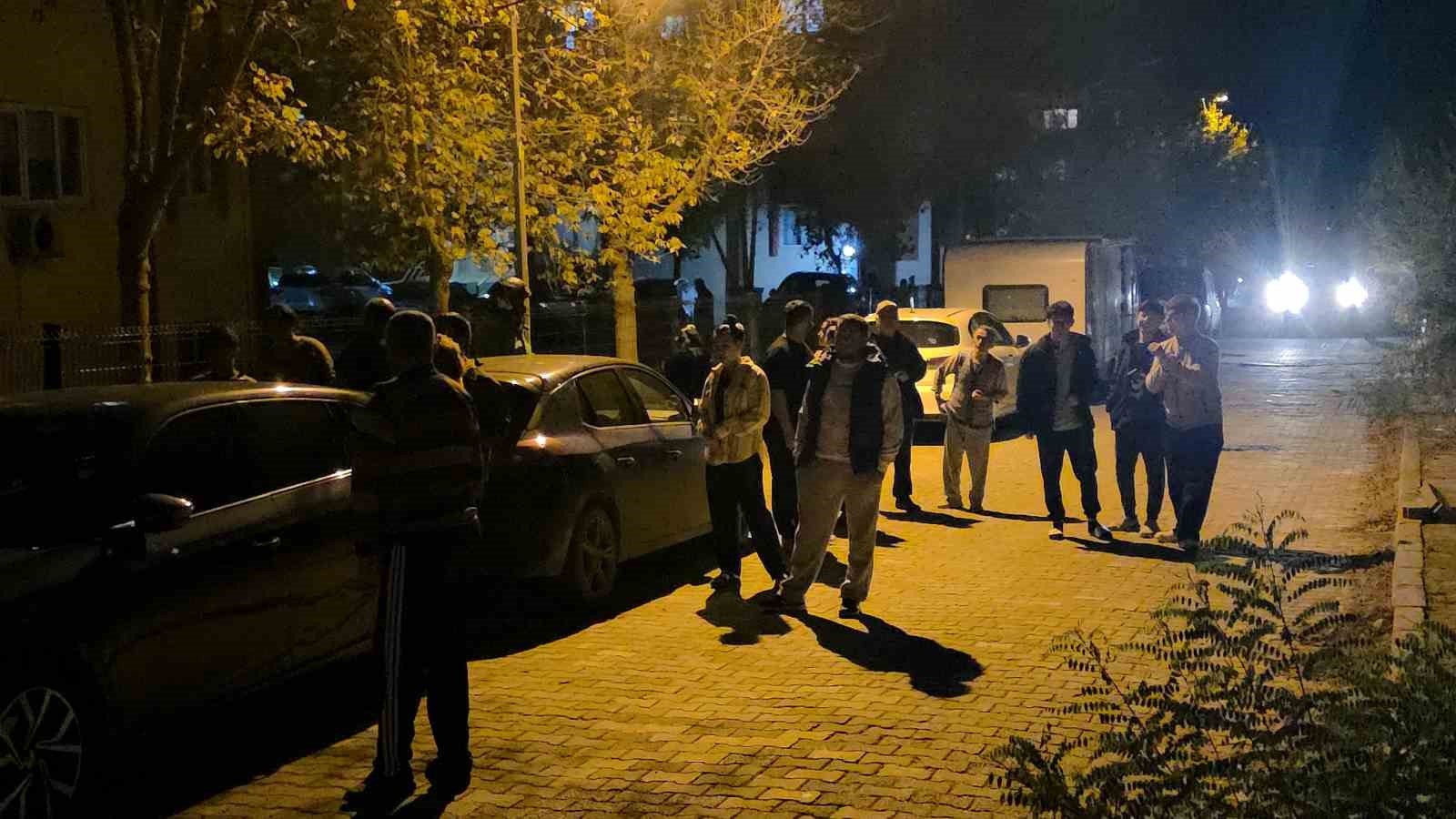 EDİRNE’DE BULGARİSTAN PLAKALI OTOMOBİL ALEV ALEV YANDI