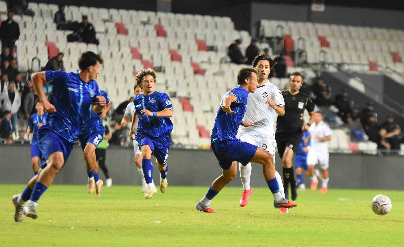 ALTAY, TFF 3. LİG 2. GRUP 5. HAFTA MÜCADELESİNDE SAHASINDA ALANYA 1221 FSK İLE GOLSÜZ BERABERE KALDI.