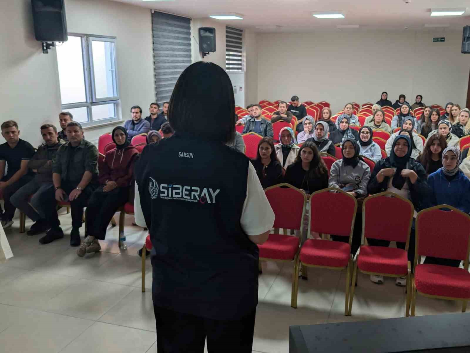 EĞİTİM VEZİRKÖPRÜ İLÇE MİLLİ EĞİTİM MÜDÜRLÜĞÜ KONFERANS SALONUNDA GERÇEKLEŞTİ
