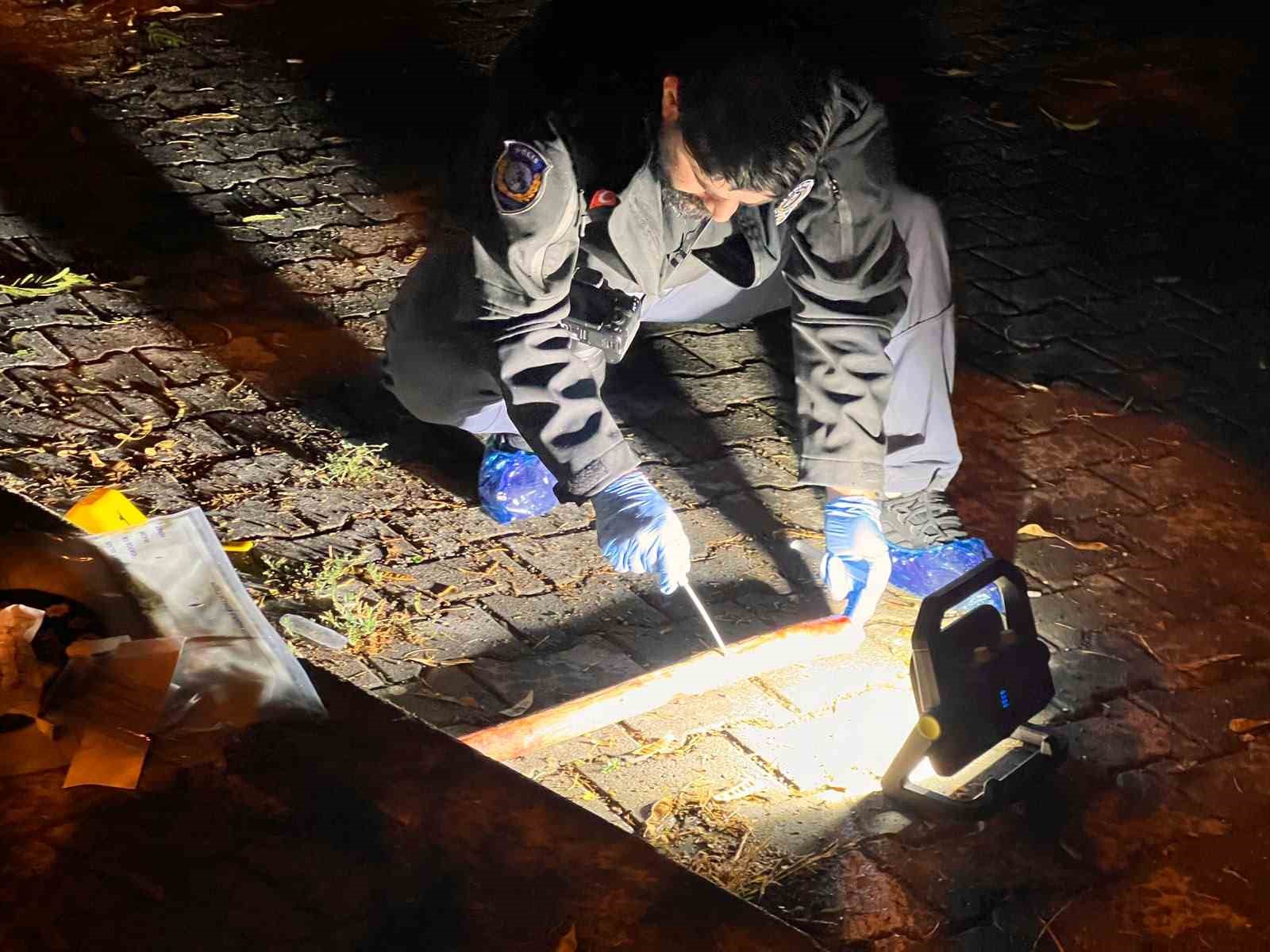 KAHRAMANMARAŞ'TAKİ BİR HALI YIKAMACIDA MEYDANA GELEN BIÇAKLI KAVGADA 2 KİŞİ YARALANDI